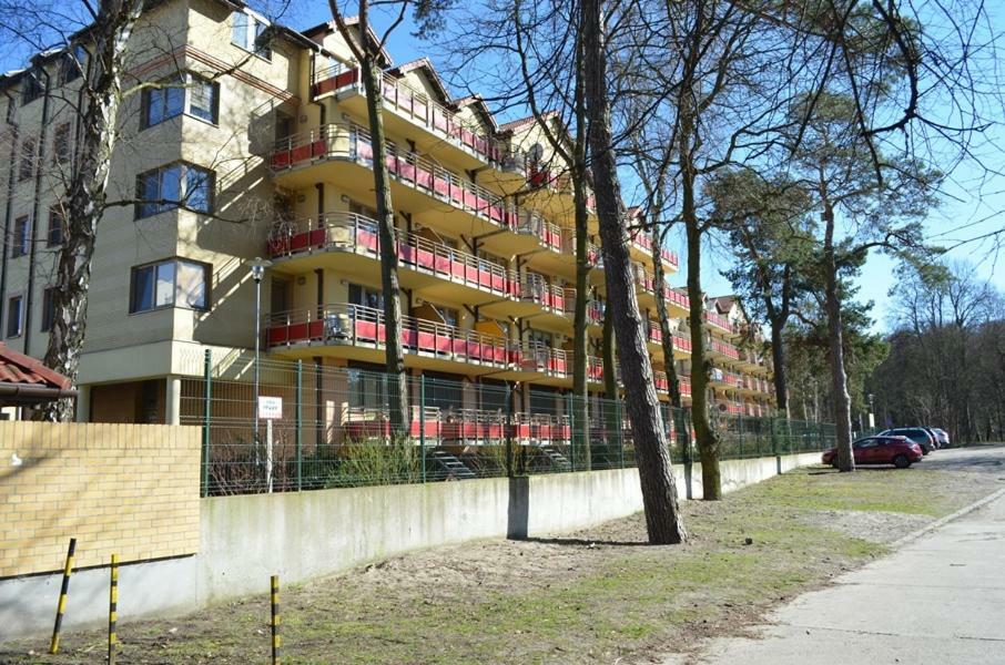 Apartament Zdrojowa U Heleny Apartment Swinoujscie Luaran gambar