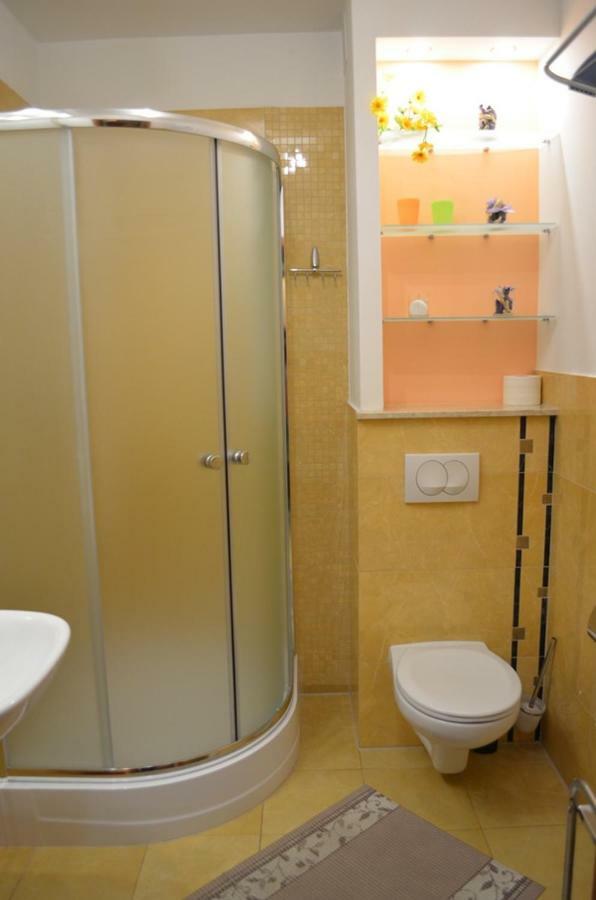 Apartament Zdrojowa U Heleny Apartment Swinoujscie Luaran gambar